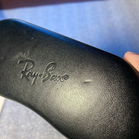 Ray-Ban Sunglasses Hard Shell Case Black - Picture 2 of 7